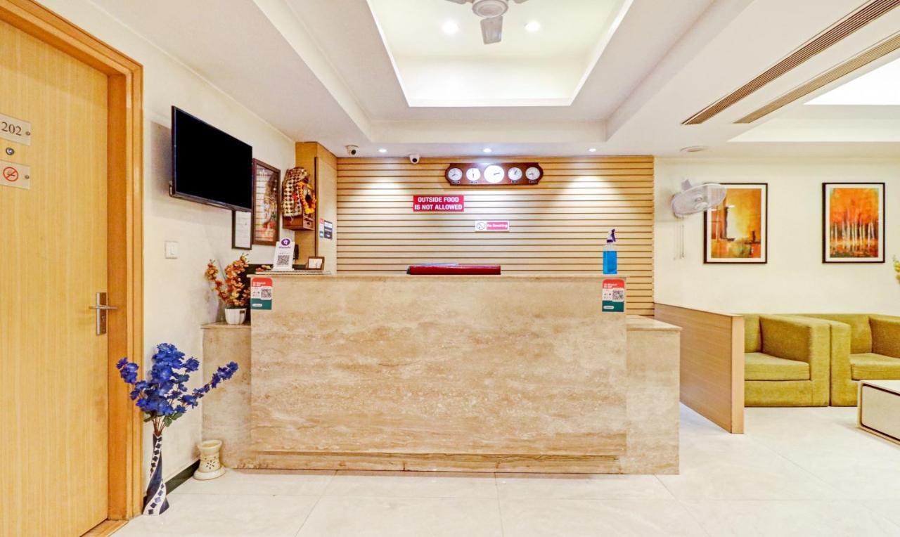 Treebo Galaxy Rooms New Delhi Exterior photo
