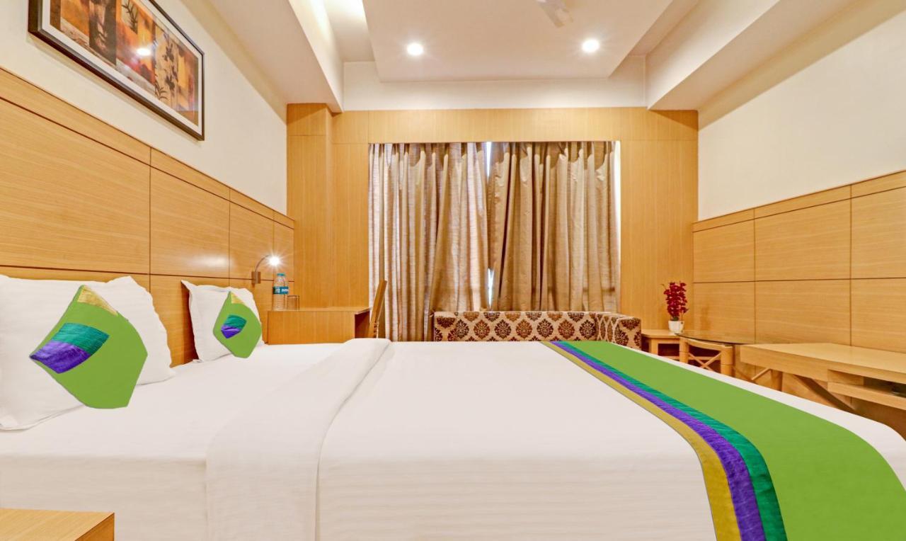 Treebo Galaxy Rooms New Delhi Exterior photo