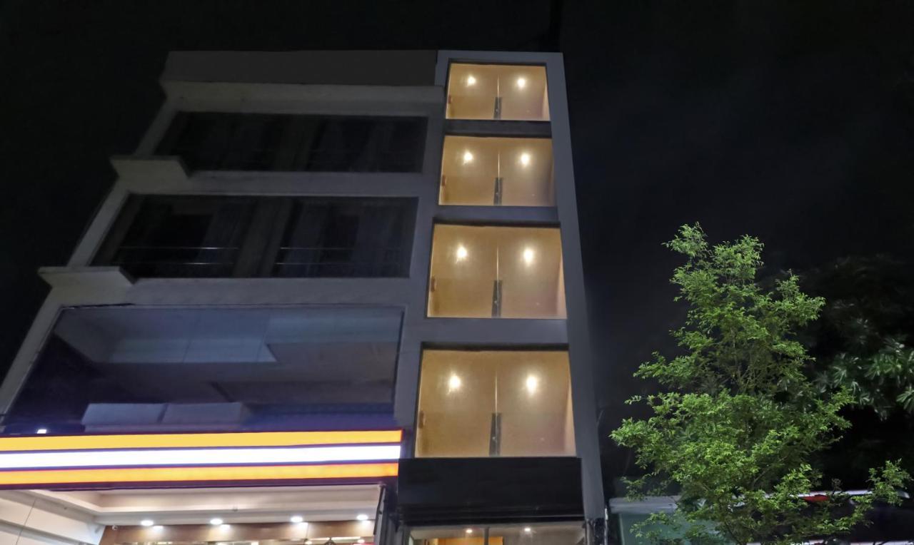 Treebo Galaxy Rooms New Delhi Exterior photo